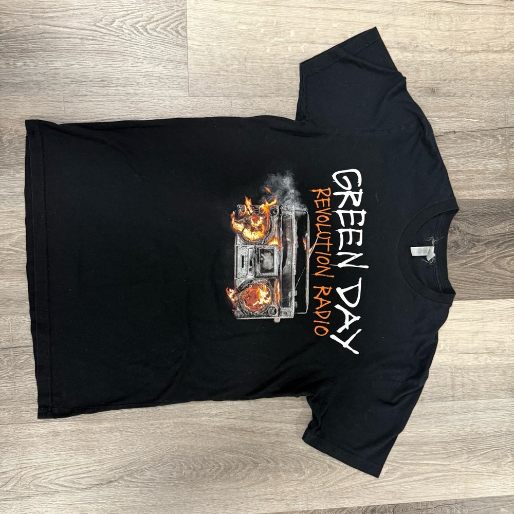 Revolution Radio Black Graphic T-Shirt